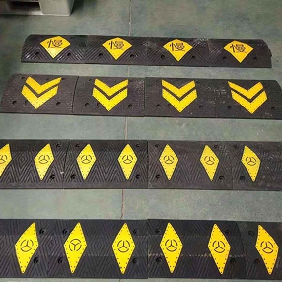 平顶山平顶山减速带,减速带厂家,郑州减速带